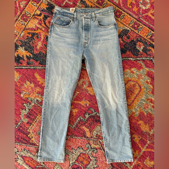 NWT Levi’s | Women’s Light Blue Denim Classic Original 501 Buttonfly Jeans sz 30 - Picture 4 of 16